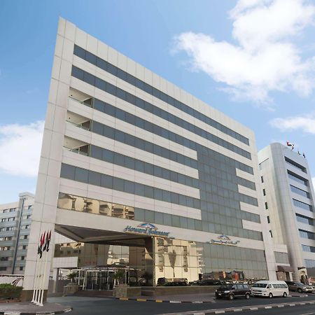 Howard Johnson Bur Dubai Exterior foto