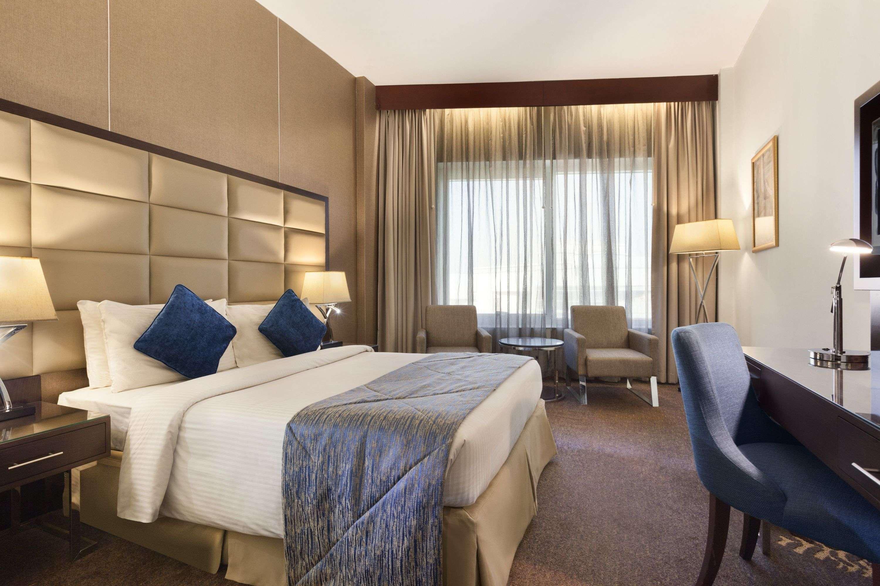Howard Johnson Bur Dubai Exterior foto