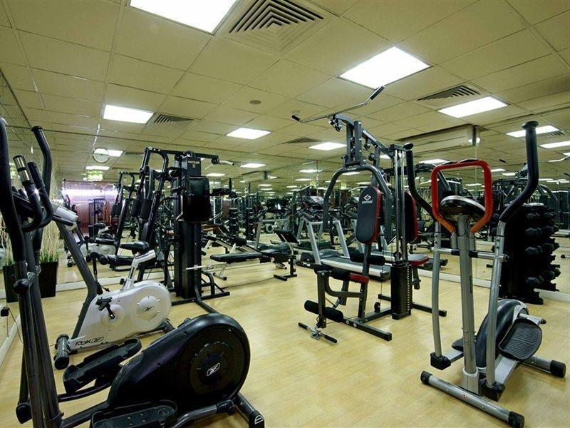 Howard Johnson Bur Dubai Exterior foto